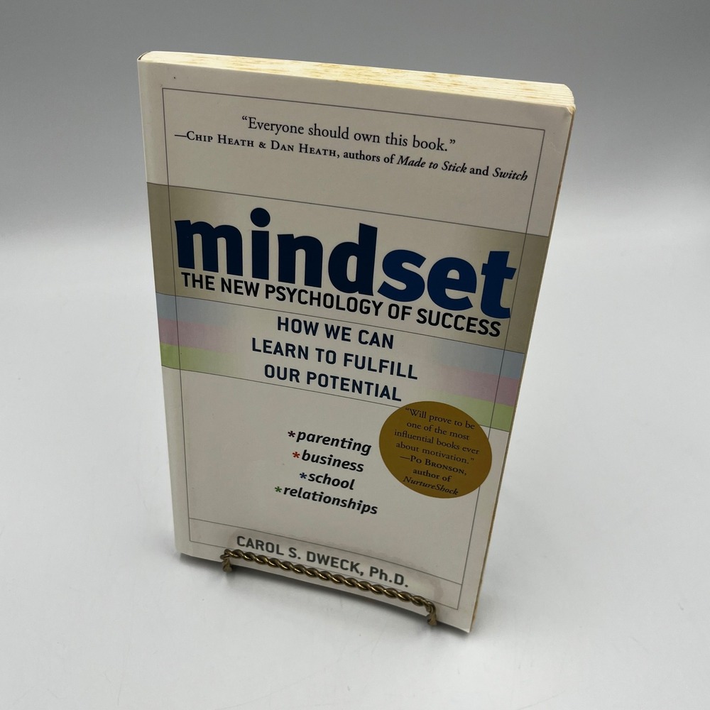 Mindset The New Psychology of Success Carol S. Dweck Paperback 9780345472328